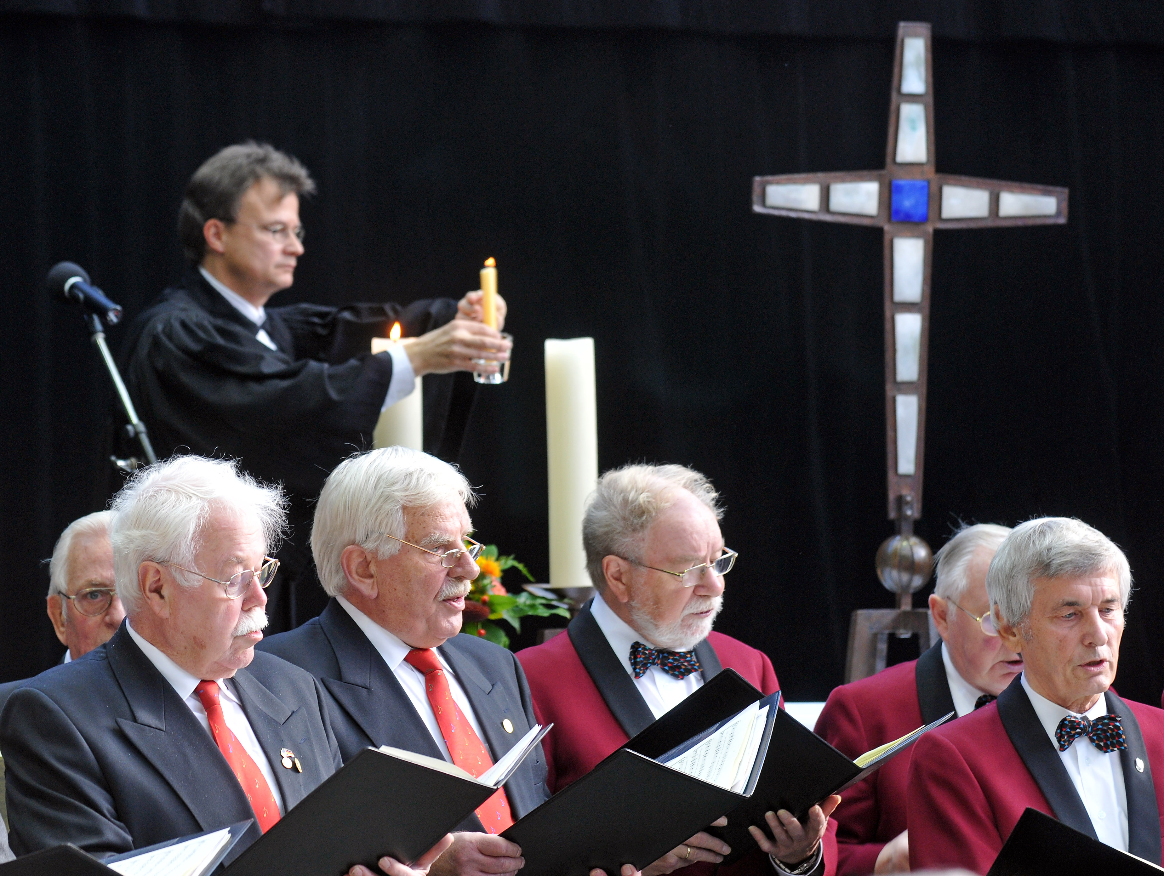 Ökumenischer Gottesdienst zum Männersonntag im Glashaus Herten